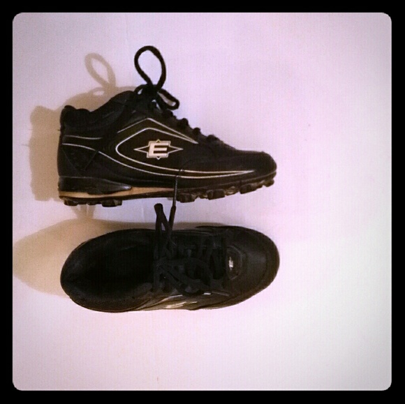 Boys Easton Cleats - Picture 1 of 1